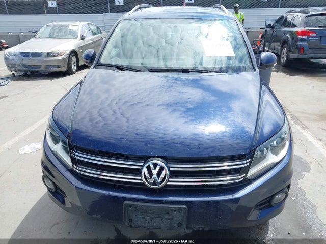 WVGAV7AX3FW595583 Volkswagen TIGUAN SE