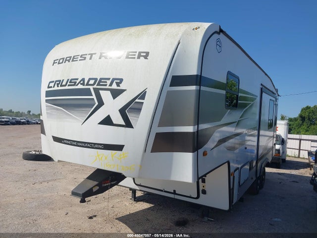 Forest River Crusader 2025 5ZT3CSPB9SG128172 Image 2