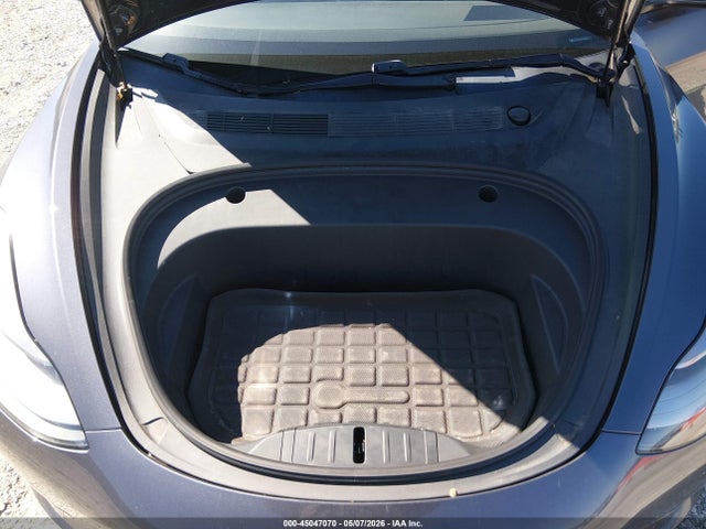 2021 Tesla Model 3 Standard Range Plus Rear-wheel Drive მანქანა იყიდება აუქციონზე, vin: 5YJ3E1EA8MF866882, აუქციონის ნომერი: 45047070