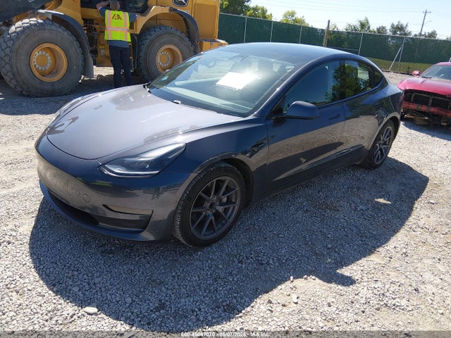 2021 Tesla Model 3 Standard Range Plus Rear-wheel Drive მანქანა იყიდება აუქციონზე, vin: 5YJ3E1EA8MF866882, აუქციონის ნომერი: 45047070
