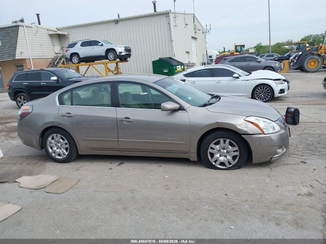 45047076 :رقم المزاد ، 1N4AL2AP8BC106917 vin ، 2011 Nissan Altima 2.5 S مزاد بيع