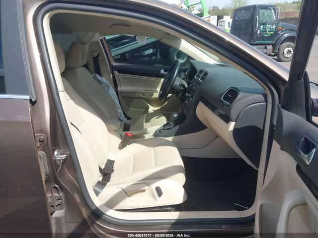 Продажа на аукционе авто 2013 Volkswagen Jetta Sportwagen 2.5l Se, vin: 3VWPP7AJ7DM661454, номер лота: 45047077