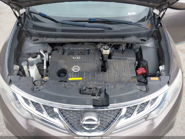 45047100 :رقم المزاد ، JN8AZ1MW8BW163353 vin ، 2011 Nissan Murano Le مزاد بيع