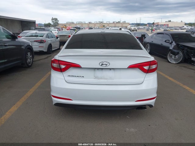 Hyundai SONATA SE 2015 5NPE24AF7FH190188 Image 16