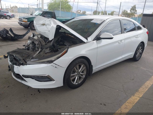 Hyundai SONATA SE 2015 5NPE24AF7FH190188 Image 2