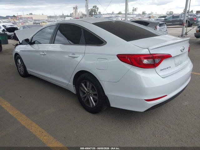 Hyundai SONATA SE 2015 5NPE24AF7FH190188 Image 3