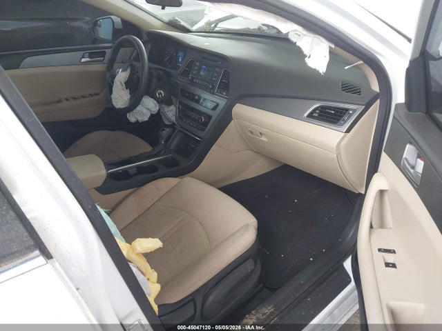 Hyundai SONATA SE 2015 5NPE24AF7FH190188 Image 5