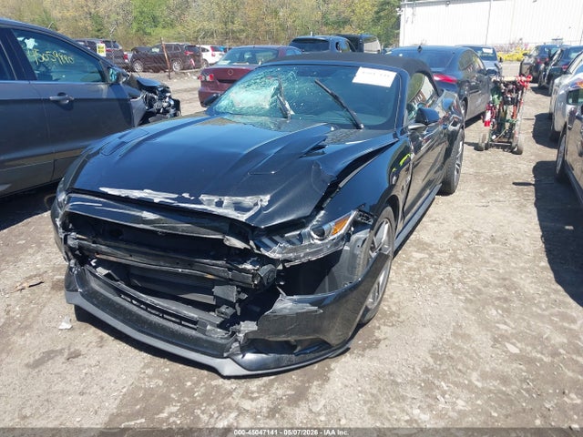 45047141 :رقم المزاد ، 1FATP8FF4F5328400 vin ، 2015 Ford Mustang Gt Premium مزاد بيع