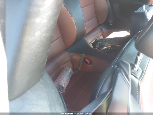 45047141 :رقم المزاد ، 1FATP8FF4F5328400 vin ، 2015 Ford Mustang Gt Premium مزاد بيع