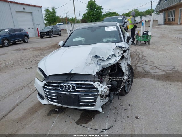 Aukcja sprzedaży 2019 Audi A5 45 Premium, vin: WAUBNCF5XKA050414, numer aukcji: 45047150