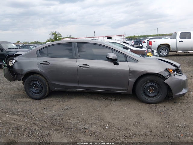 Продажа на аукционе авто 2012 Honda Civic Lx, vin: 2HGFB2F50CH528822, номер лота: 45047192