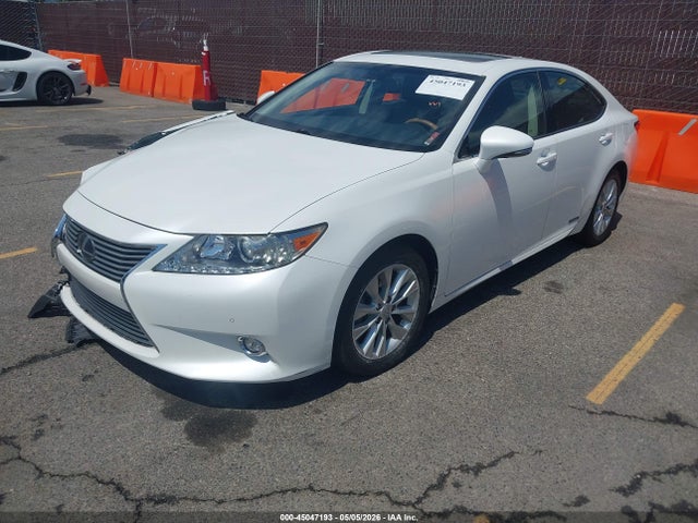 Продажа на аукционе авто 2015 Lexus Es 300h, vin: JTHBW1GG3F2097710, номер лота: 45047193