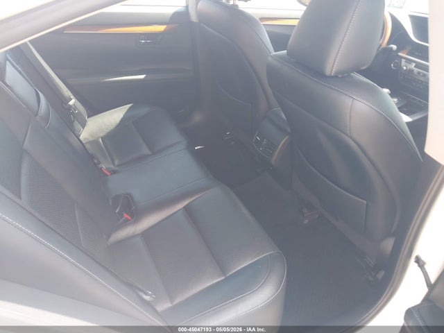 Продажа на аукционе авто 2015 Lexus Es 300h, vin: JTHBW1GG3F2097710, номер лота: 45047193