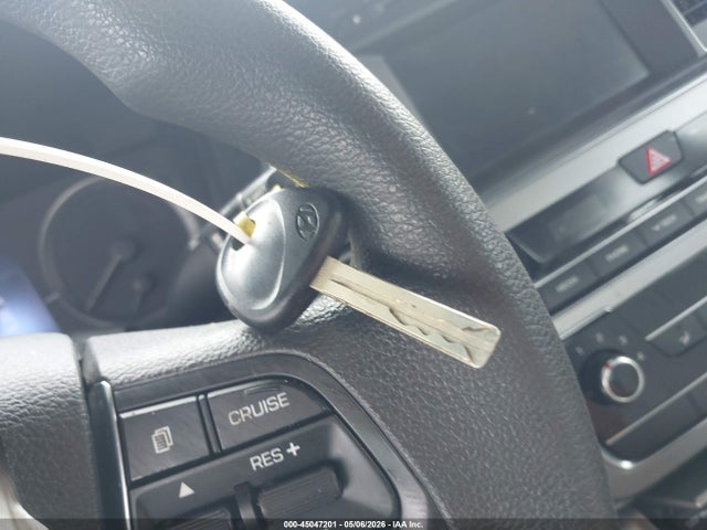 Продажа на аукционе авто 2016 Hyundai Sonata Se, vin: 5NPE24AF6GH306515, номер лота: 45047201