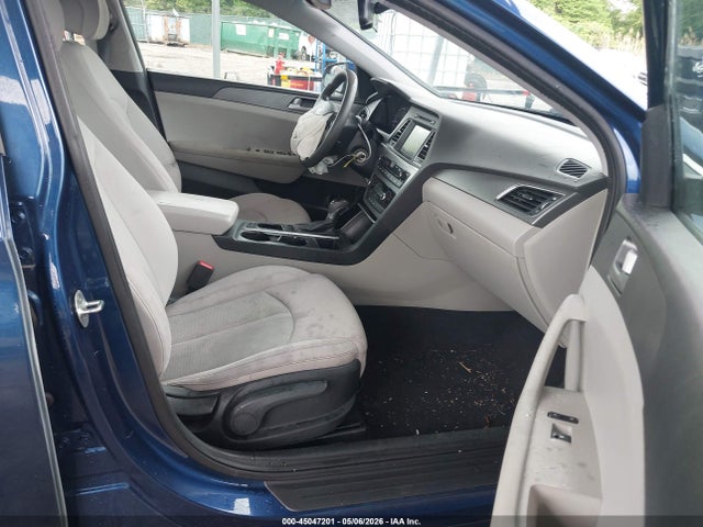 Продажа на аукционе авто 2016 Hyundai Sonata Se, vin: 5NPE24AF6GH306515, номер лота: 45047201