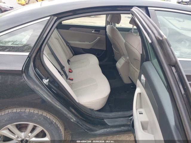 2017 Hyundai Sonata Se მანქანა იყიდება აუქციონზე, vin: 5NPE24AF7HH463195, აუქციონის ნომერი: 45047206