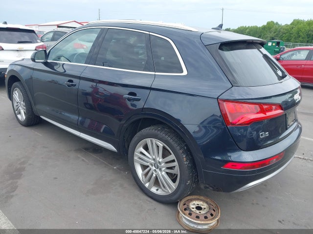 2018 Audi Q5 მანქანა იყიდება აუქციონზე, vin: WA1BNAFY3J2029702, აუქციონის ნომერი: 45047224