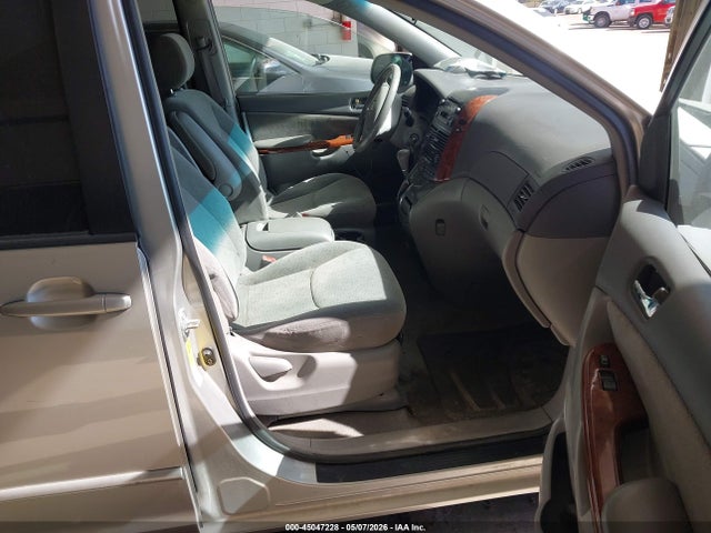 Aukcja sprzedaży 2004 Toyota Sienna Xle, vin: 5TDZA22C84S198739, numer aukcji: 45047228