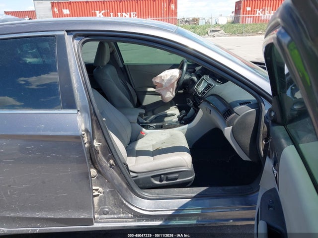 Продажа на аукционе авто 2016 Honda Accord Ex-l, vin: 1HGCR2F93GA246308, номер лота: 45047229