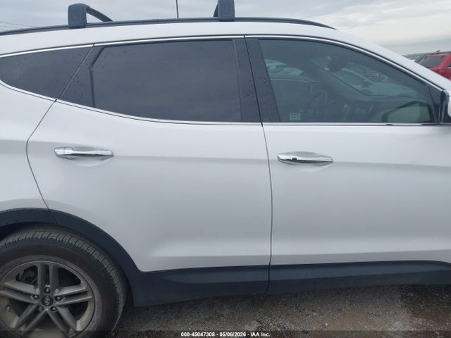 Продажа на аукционе авто 2018 Hyundai Santa Fe Sport 2.4l, vin: 5NMZUDLB5JH082325, номер лота: 45047308