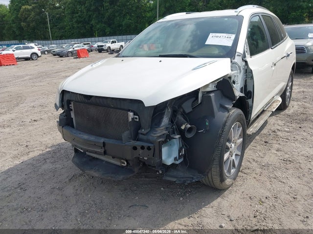 45047340 :رقم المزاد ، 5GAKRBKD9FJ152745 vin ، 2015 Buick Enclave Leather مزاد بيع