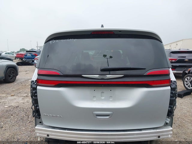 Продажа на аукционе авто 2024 Chrysler Pacifica Touring L, vin: 2C4RC1BG2RR132663, номер лота: 45047371