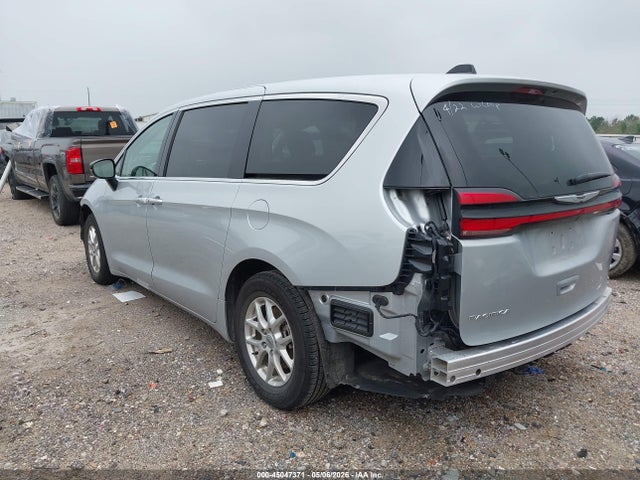 Продажа на аукционе авто 2024 Chrysler Pacifica Touring L, vin: 2C4RC1BG2RR132663, номер лота: 45047371