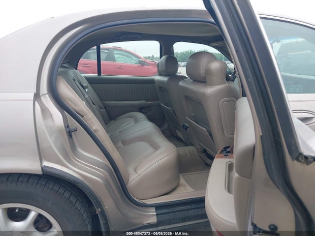 Продаж на аукціоні авто 2000 Buick Park Avenue, vin: 1G4CW52K1Y4221131, номер лоту: 45047372