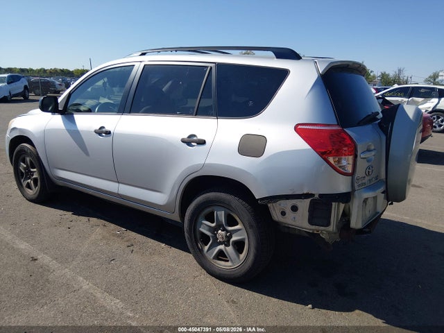 2006 Toyota Rav4 მანქანა იყიდება აუქციონზე, vin: JTMBD33V366017886, აუქციონის ნომერი: 45047391