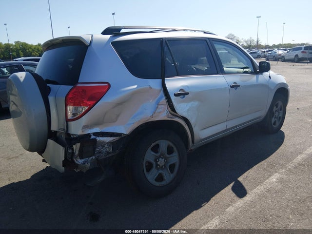 2006 Toyota Rav4 მანქანა იყიდება აუქციონზე, vin: JTMBD33V366017886, აუქციონის ნომერი: 45047391