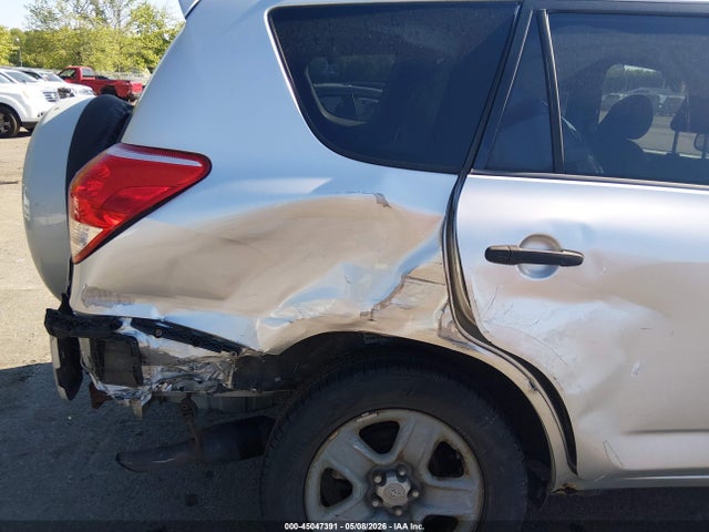 2006 Toyota Rav4 მანქანა იყიდება აუქციონზე, vin: JTMBD33V366017886, აუქციონის ნომერი: 45047391