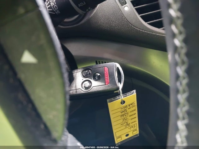Продажа на аукционе авто 2011 Acura Tsx 2.4, vin: JH4CU2F64BC004075, номер лота: 45047405