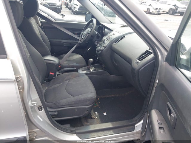 Продаж на аукціоні авто 2011 Kia Soul +, vin: KNDJT2A27B7335855, номер лоту: 45047408