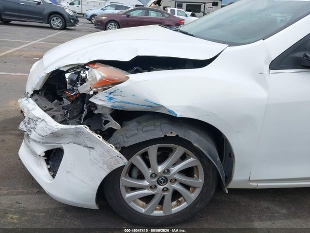 Продажа на аукционе авто 2013 Mazda Mazda3 I Touring, vin: JM1BL1VP7D1772832, номер лота: 45047415
