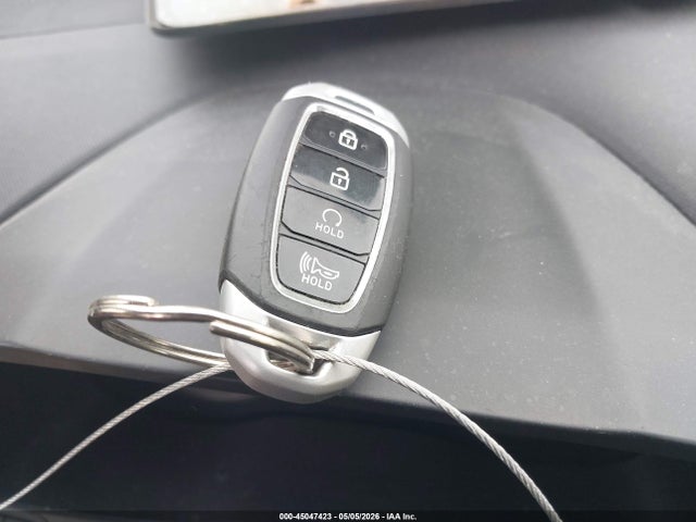 2022 Hyundai Venue Limited მანქანა იყიდება აუქციონზე, vin: KMHRC8A3XNU139425, აუქციონის ნომერი: 45047423