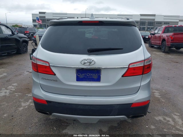 2016 Hyundai Santa Fe Se მანქანა იყიდება აუქციონზე, vin: KM8SM4HF4GU143593, აუქციონის ნომერი: 45047430