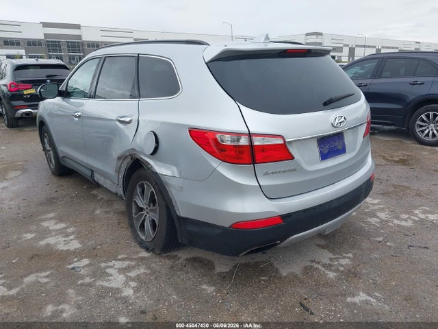 2016 Hyundai Santa Fe Se მანქანა იყიდება აუქციონზე, vin: KM8SM4HF4GU143593, აუქციონის ნომერი: 45047430