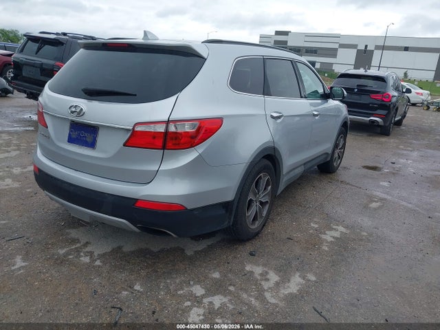 2016 Hyundai Santa Fe Se მანქანა იყიდება აუქციონზე, vin: KM8SM4HF4GU143593, აუქციონის ნომერი: 45047430