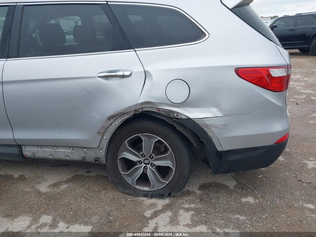 2016 Hyundai Santa Fe Se მანქანა იყიდება აუქციონზე, vin: KM8SM4HF4GU143593, აუქციონის ნომერი: 45047430