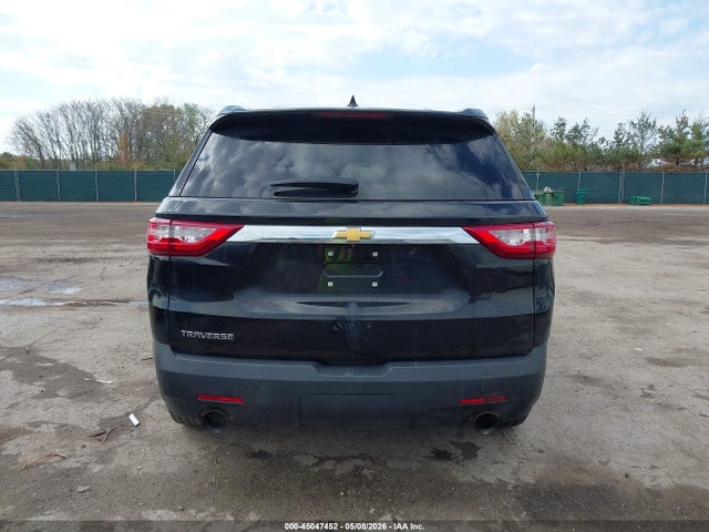 45047452 :رقم المزاد ، 1GNERFKW1MJ223817 vin ، 2021 Chevrolet Traverse Fwd Ls مزاد بيع