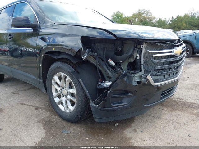 45047452 :رقم المزاد ، 1GNERFKW1MJ223817 vin ، 2021 Chevrolet Traverse Fwd Ls مزاد بيع