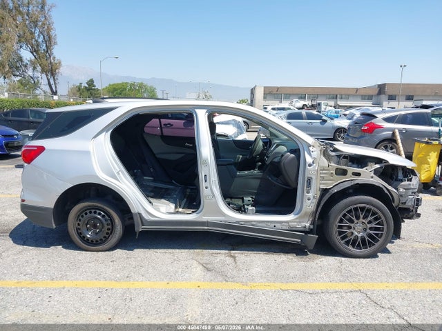 Chevrolet EQUINOX LS 2018 2GNAXHEV5J6162130 Image 12