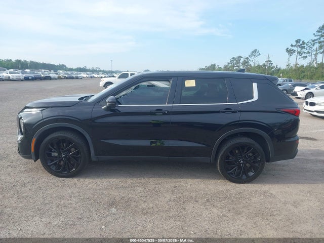 Продаж на аукціоні авто 2022 Mitsubishi Outlander Black Edition 2wd/se 2.5 2wd/se Launch Edition 2wd, vin: JA4J3UA82NZ055635, номер лоту: 45047525