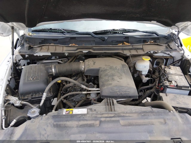 45047601 :رقم المزاد ، 1C6RR6FGXMS527002 vin ، 2021 Ram 1500 Classic Tradesman  4x2 6'4 Box مزاد بيع