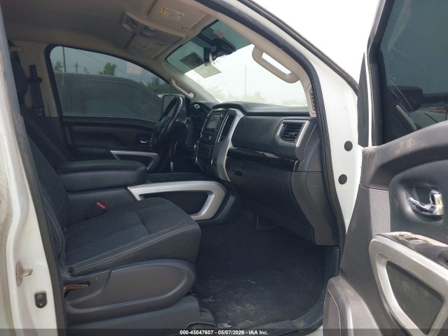 Продажа на аукционе авто 2018 Nissan Titan Xd Sv Diesel, vin: 1N6BA1F41JN526144, номер лота: 45047607