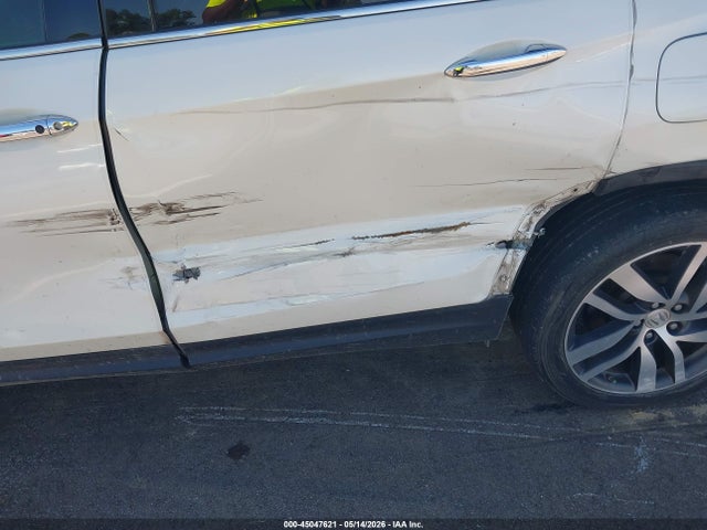 45047621 :رقم المزاد ، 5FNYF5H90HB037919 vin ، 2017 Honda Pilot Touring مزاد بيع