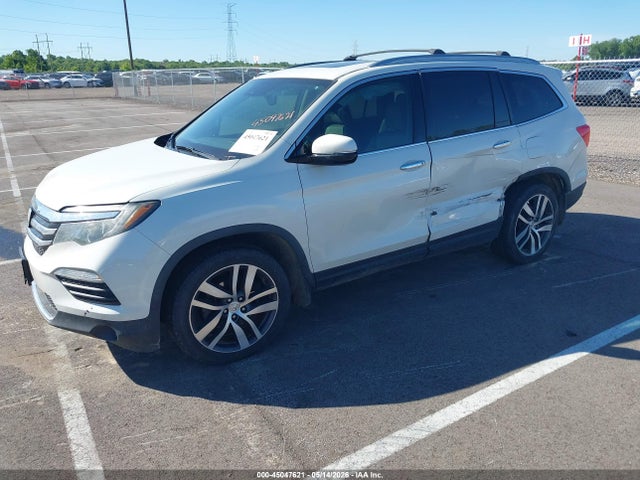 45047621 :رقم المزاد ، 5FNYF5H90HB037919 vin ، 2017 Honda Pilot Touring مزاد بيع