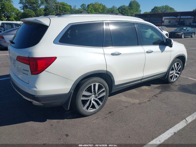 45047621 :رقم المزاد ، 5FNYF5H90HB037919 vin ، 2017 Honda Pilot Touring مزاد بيع