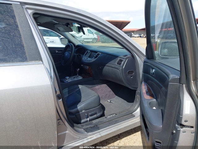 Продажа на аукционе авто 2011 Hyundai Genesis 4.6, vin: KMHGC4DF0BU136275, номер лота: 45047624