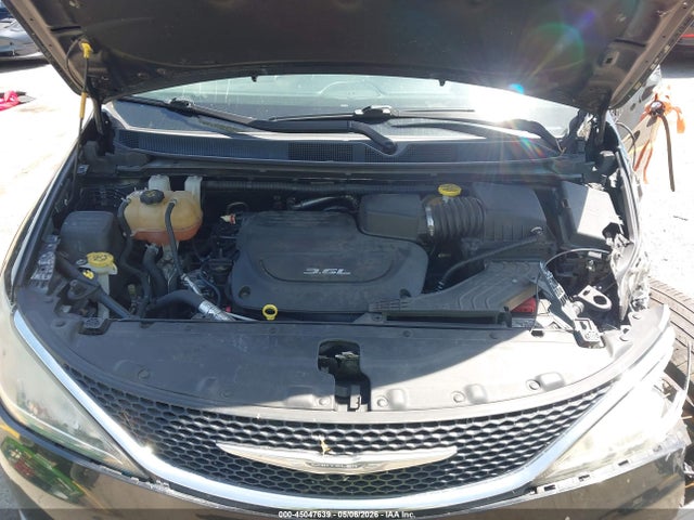 Aukcja sprzedaży 2017 Chrysler Pacifica Touring-l, vin: 2C4RC1BG5HR516399, numer aukcji: 45047639